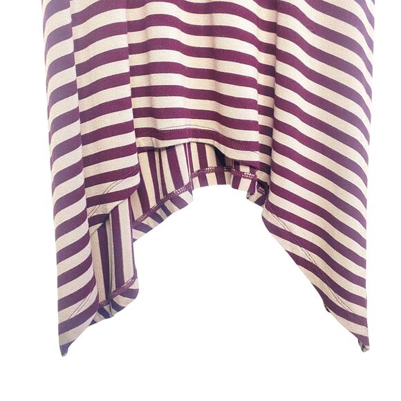 Logo by Lori Godstein Burgundy Striped Sleeveless Hankercheif Hem Top Sz Medium - Picture 4 of 5